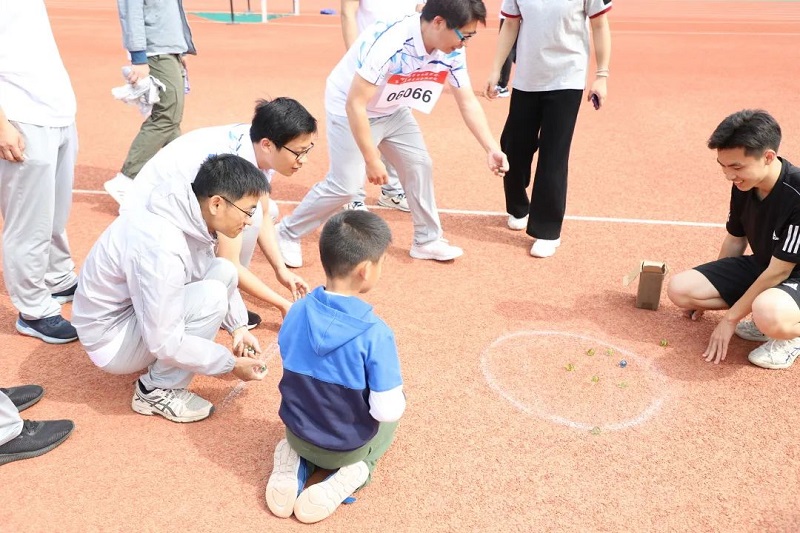 1686299141873083.jpg 玻璃球.jpg